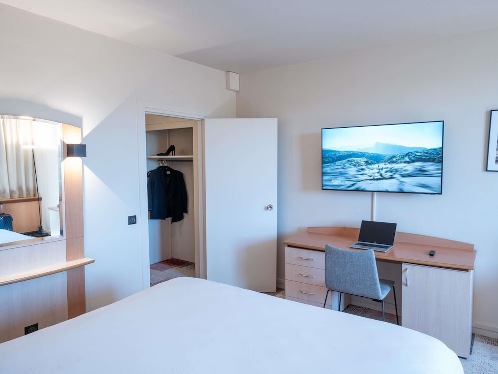 Privilege, Room, 1 Double Bed - Photo 10