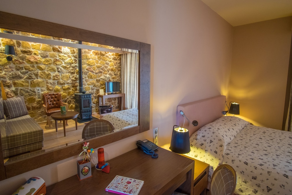 Superior Double or Twin Room photo 1