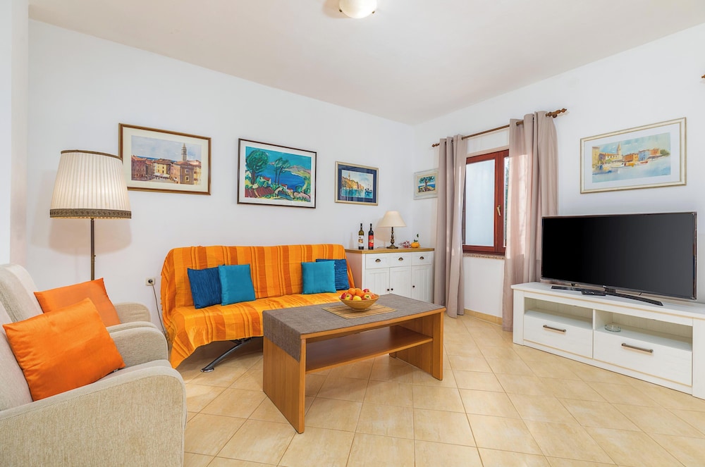 Apartment, 2 Bedrooms, Patio