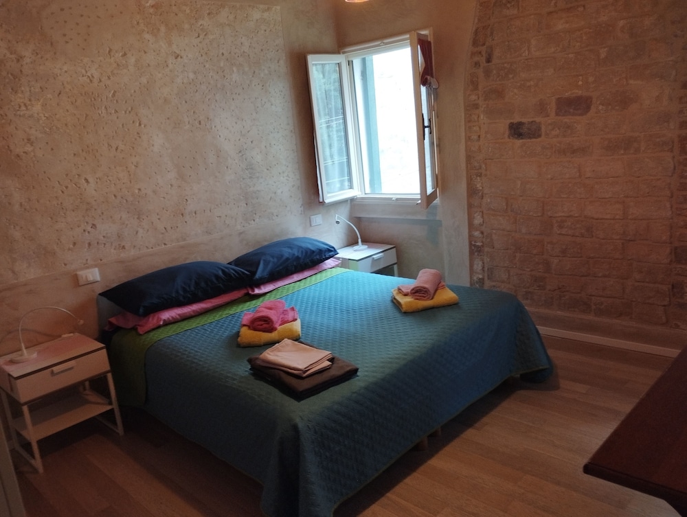 Apartment, 3 Bedrooms, Smoking, Garden View photo 3