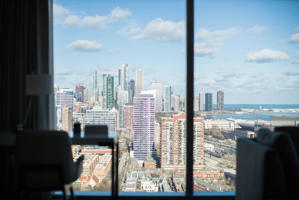 Room, 2 Queen Beds, City View