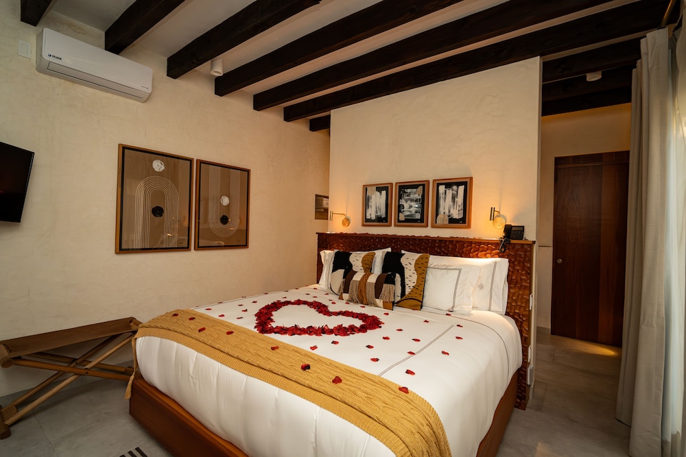 Junior Suite - Photo 1