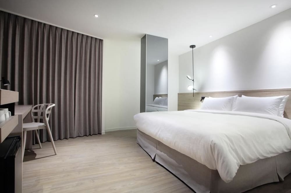 Premier Double Room photo 3