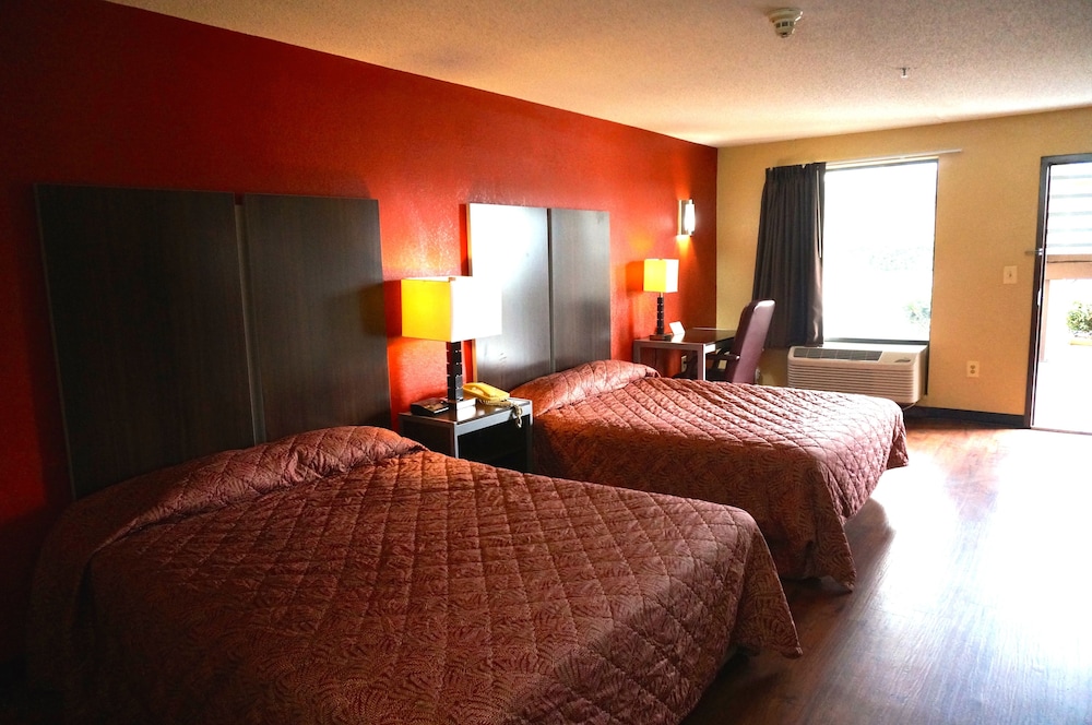 Double Room, 2 Queen Beds photo 3