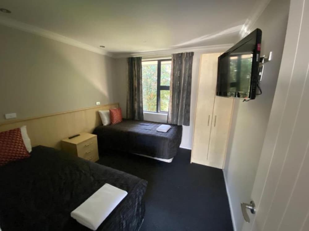 One Bedroom Unit photo 2
