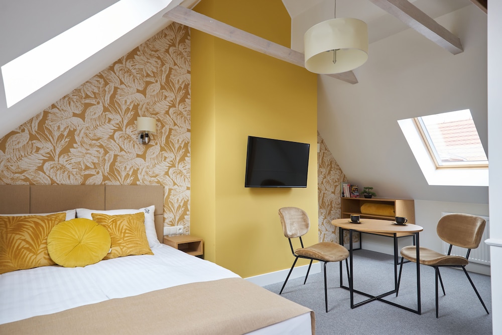 Deluxe Double Room - Photo 2