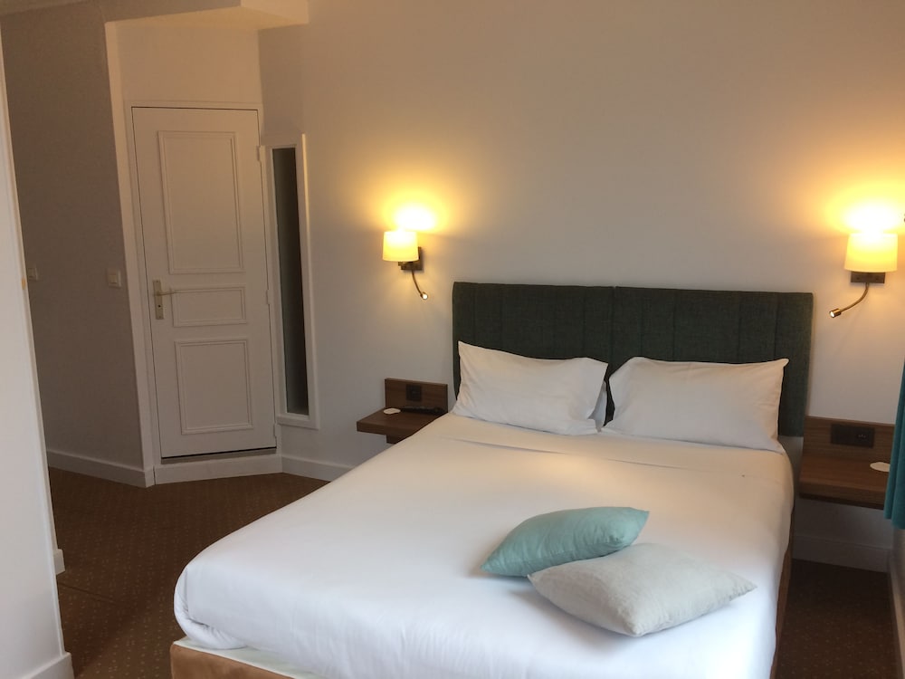 Double Room, Accessible - Photo 1