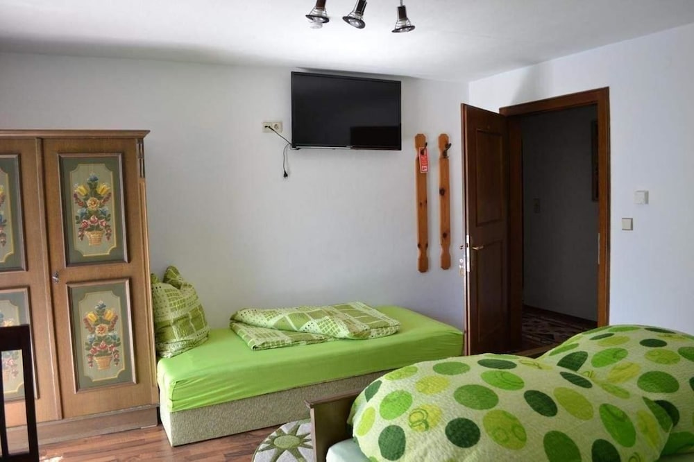 Triple Room photo 2