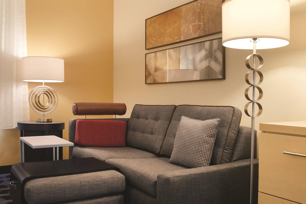 Studio, Multiple Beds