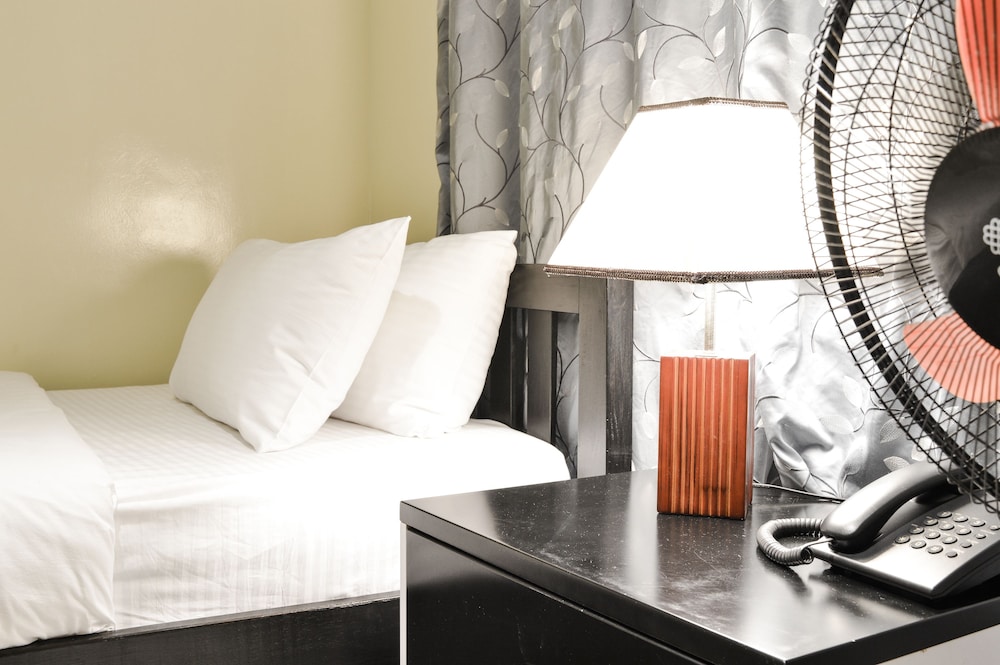 Standard Single Room, 1 Twin Bed, Accessible, Garden View