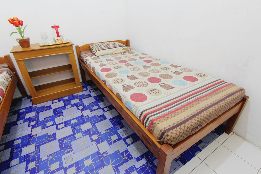 Standard Room - Photo 12