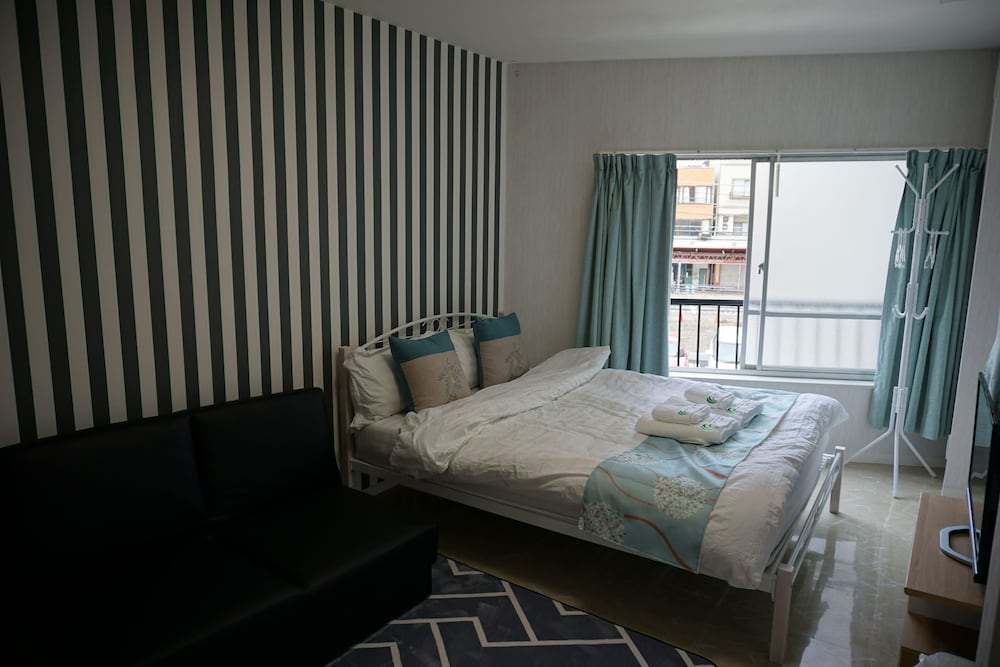 Apartment for 8 Guests, 2F photo 1