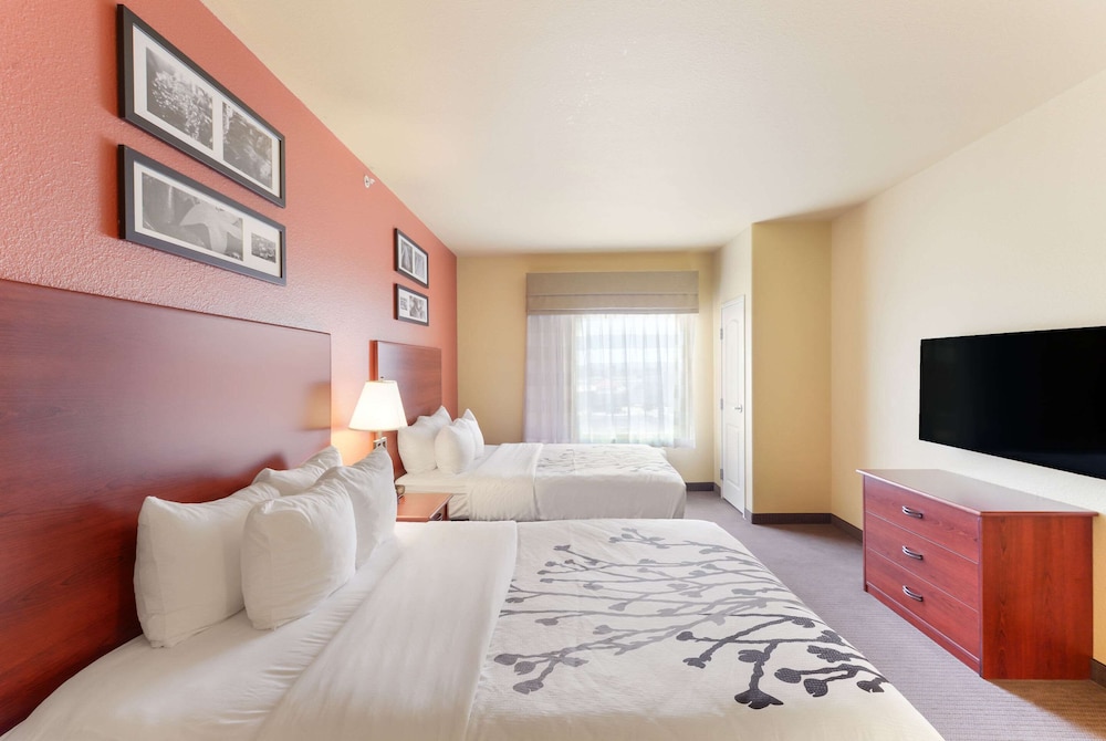 Suite, 2 Queen Beds, Non Smoking - Photo 1