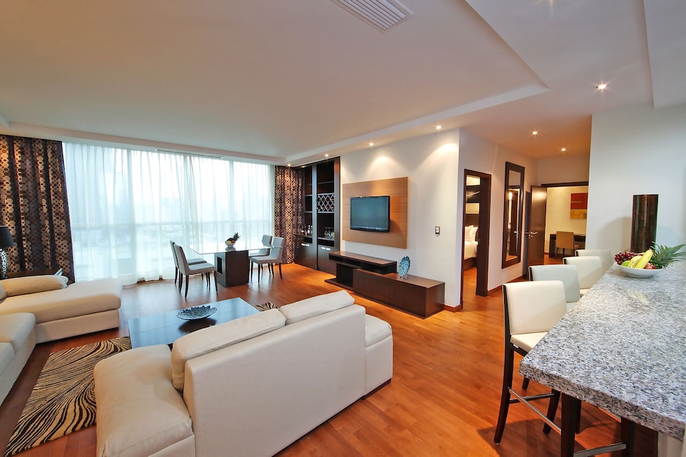 Family Apartment, 2 Bedrooms - Photo 7