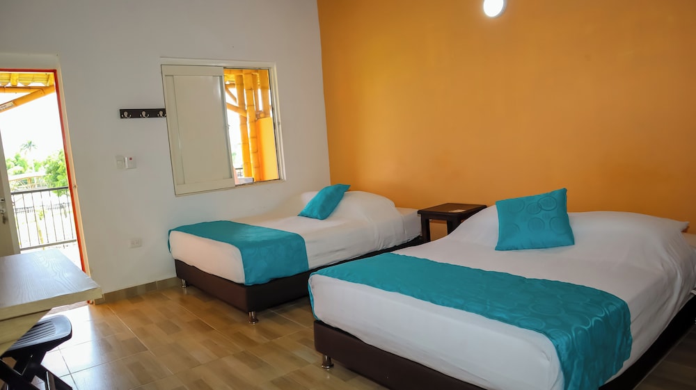 Standard Room 2 Beds photo 1