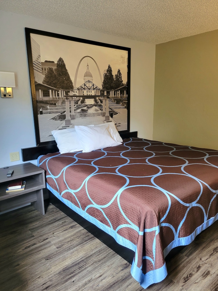 Studio Suite, 1 King Bed, Non Smoking photo 1