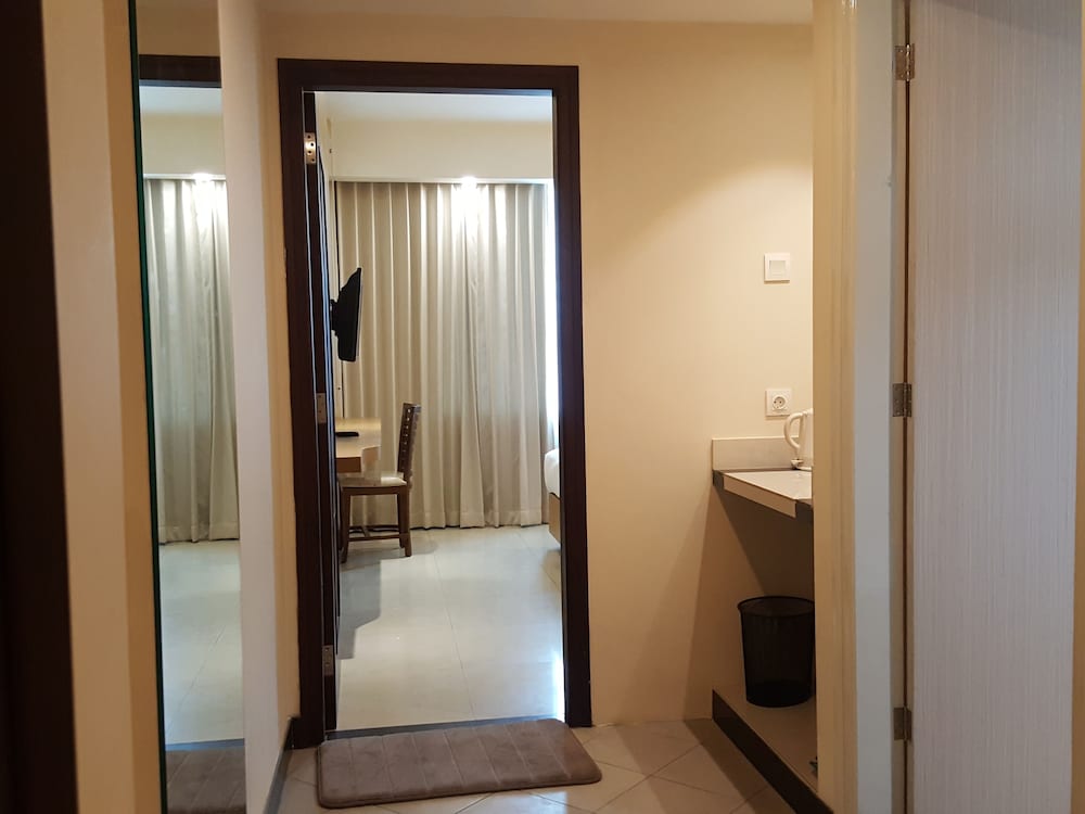 Suite - Photo 8