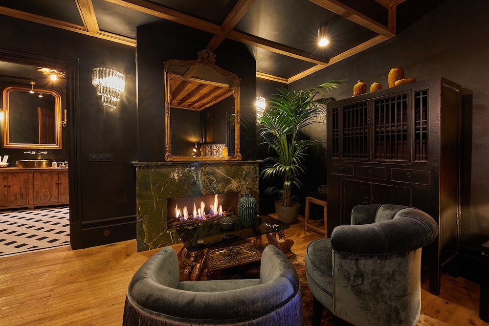 Suite Suite