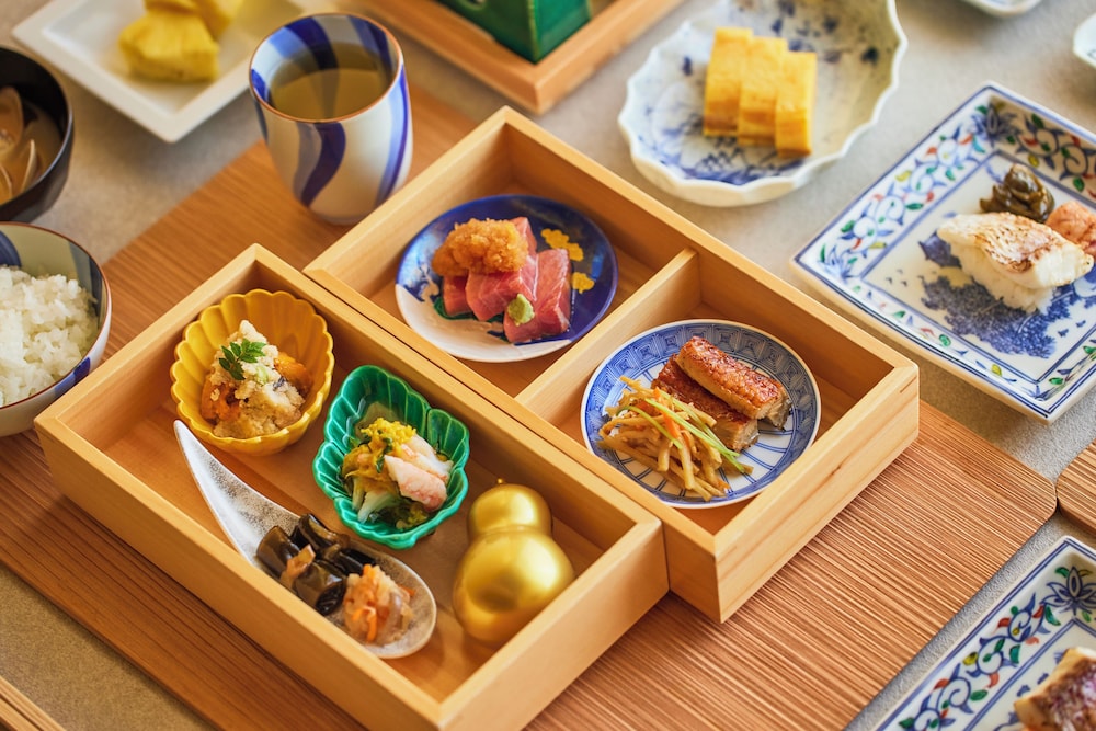 Japanese-Style, 38sqm, Town view, NonSmo, Kaiseki Dinner(6or7:30PM) Contact in advance for allergies - Photo 4
