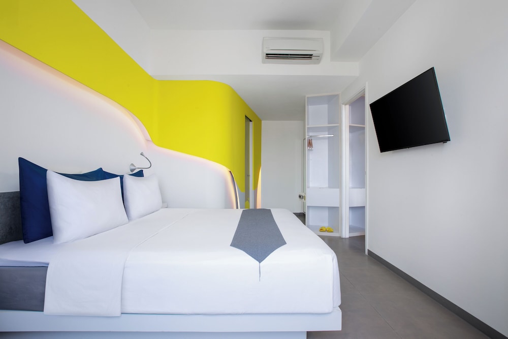 Room (Yello Urban)