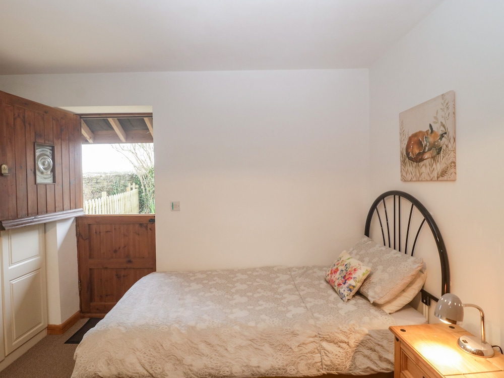 Cottage photo 2