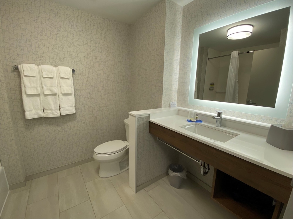 Suite, Multiple Beds photo 2
