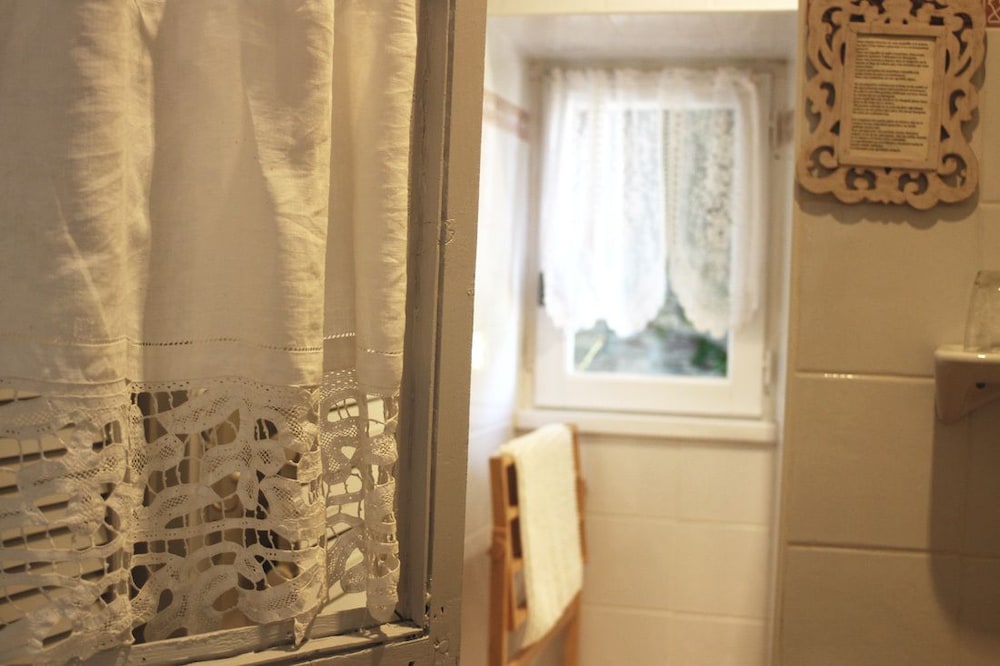 Comfort Double Room (La Roseraie) photo 2
