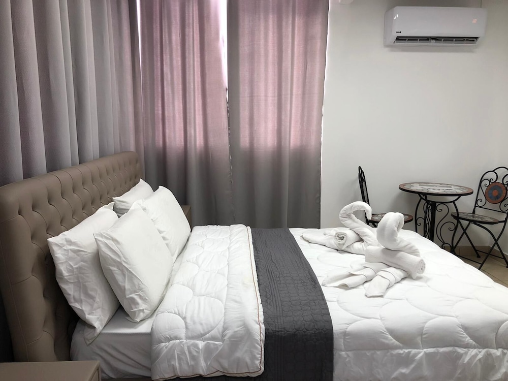 Elite Studio Suite