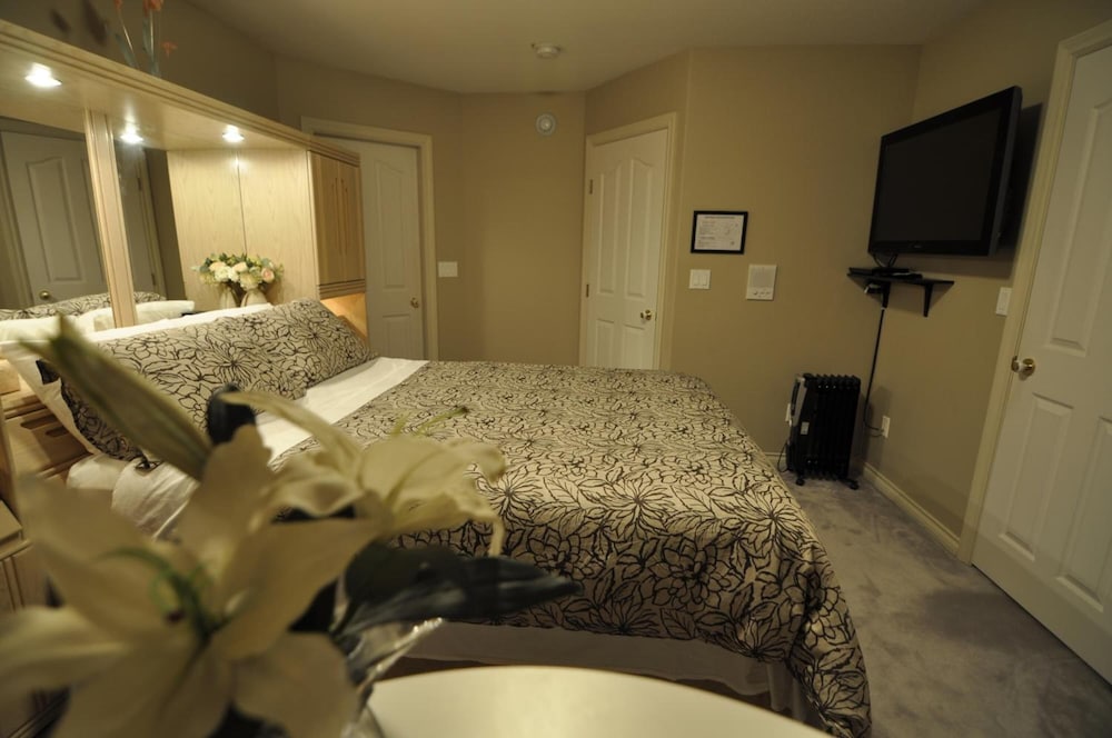 Superior Room, Bathtub (Begbie) photo 3