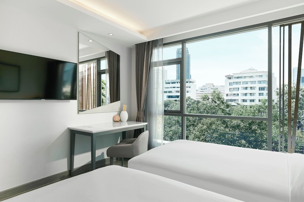 Superior Twin Room, Park View photo 2