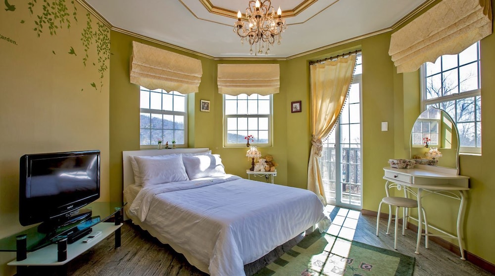 Romantic Double Room photo 2