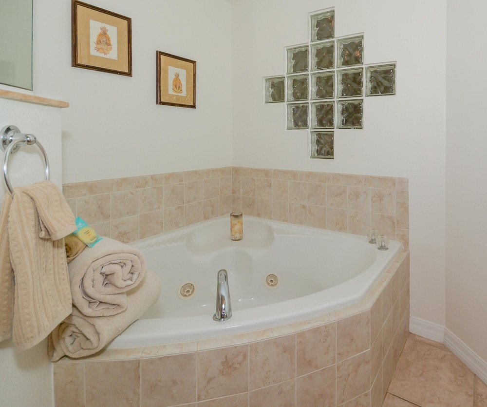 Beautiful Bohemian Themed Condo With 3 2 Corner Unit With Pond Views Ow15-307, Photo 56