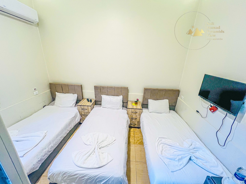 Basic Triple Room, Private Bathroom photo 2
