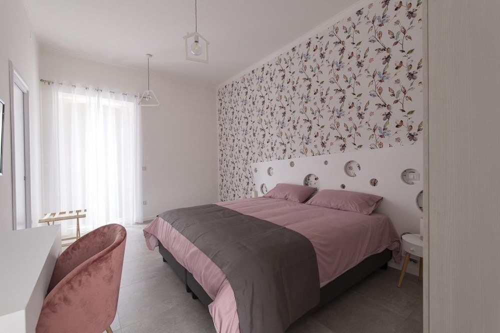 Superior Triple Room, 1 Queen Bed with Sofa bed