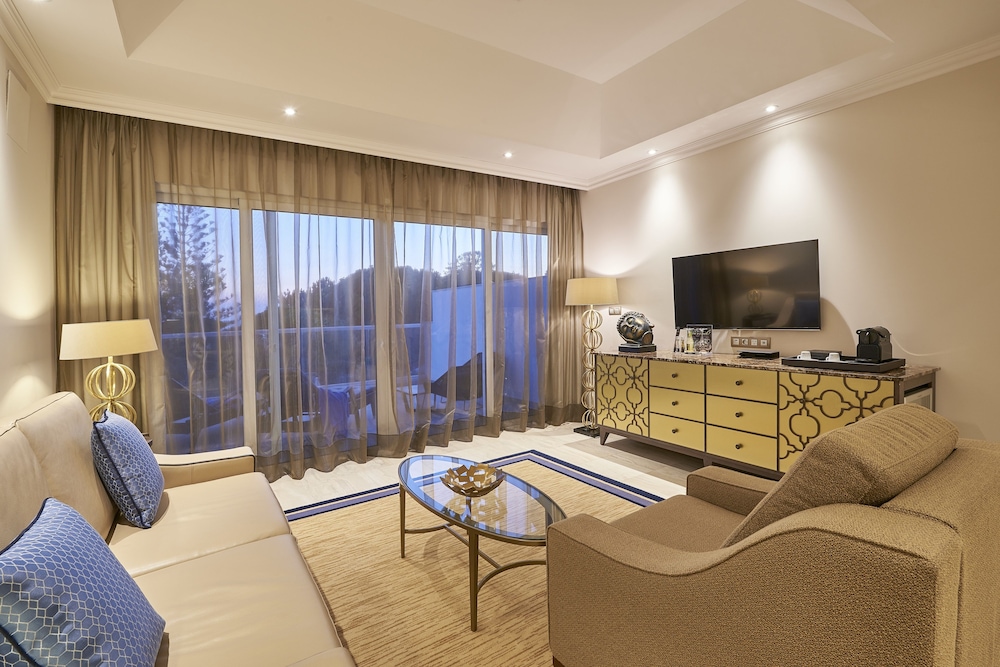 Suite, Sea View (Atlantic) photo 2