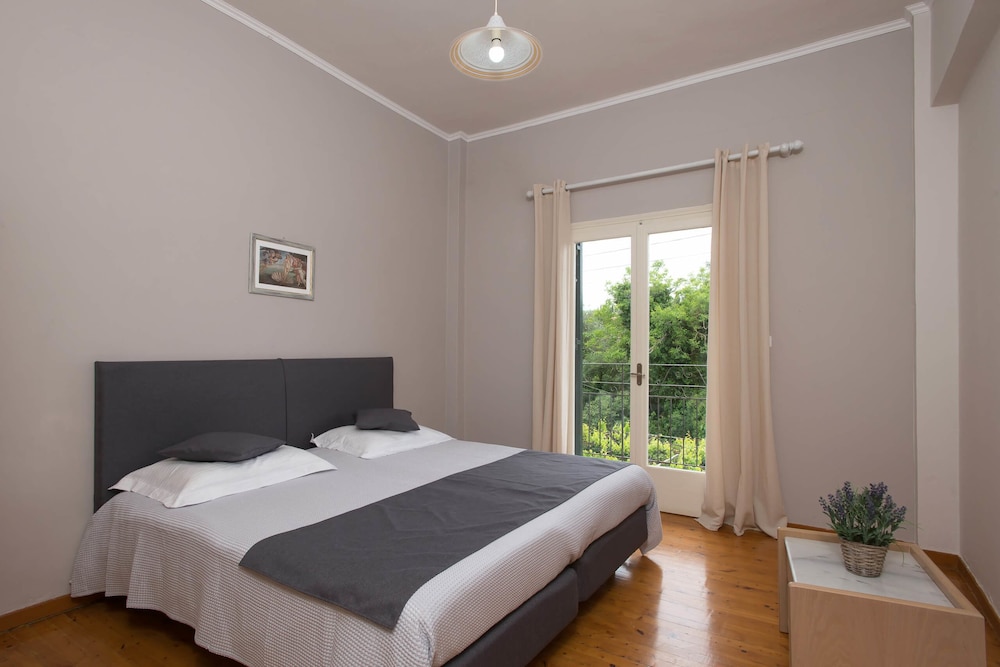 Apartment, Balcony