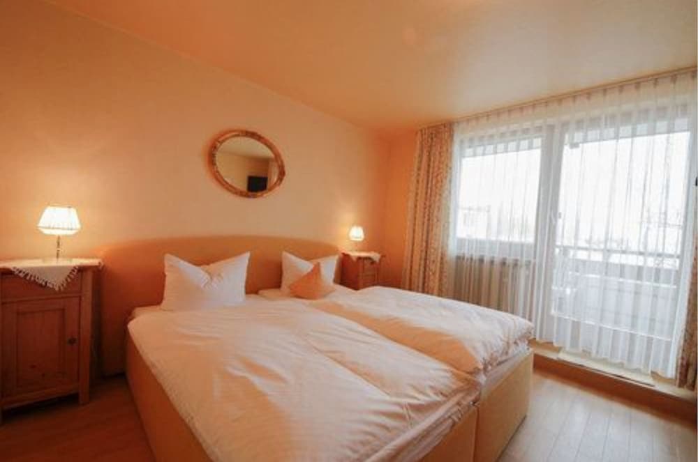 Basic Double Room photo 1