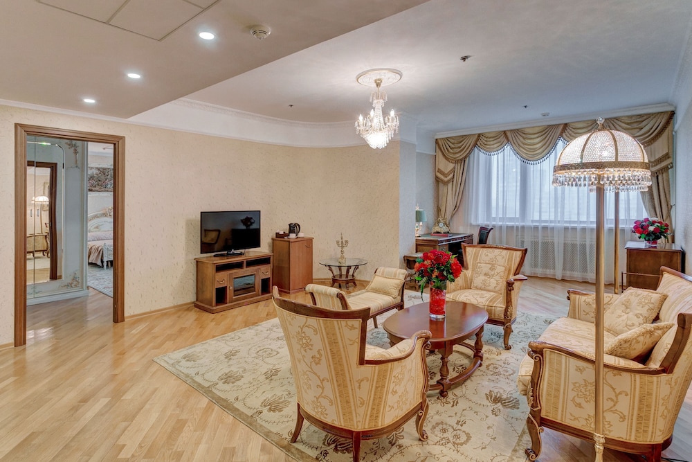 Presidential Suite photo 1