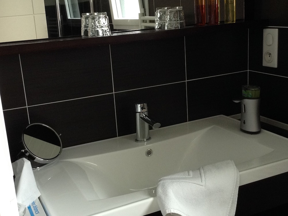 Standard Double Room, Ensuite photo 1