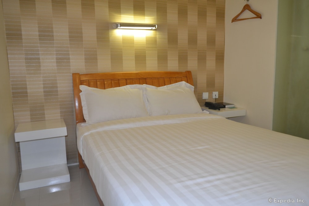 Standard Room photo 2