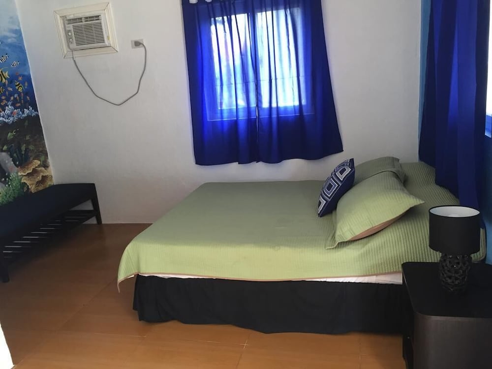 Deluxe Room (Front View) photo 3