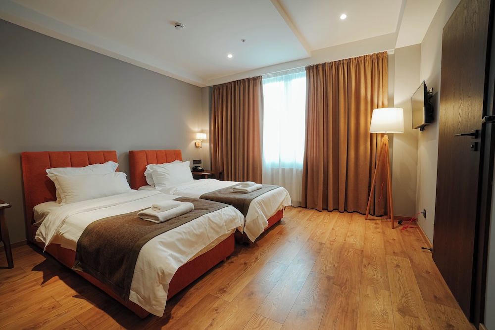 Economy Double Room photo 2