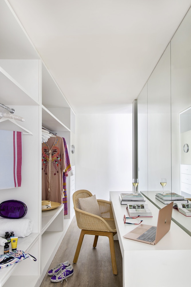 Beyond ME+ Suite with Sea View - Photo 4