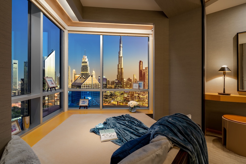 Picture-Perfect Room - Photo 2