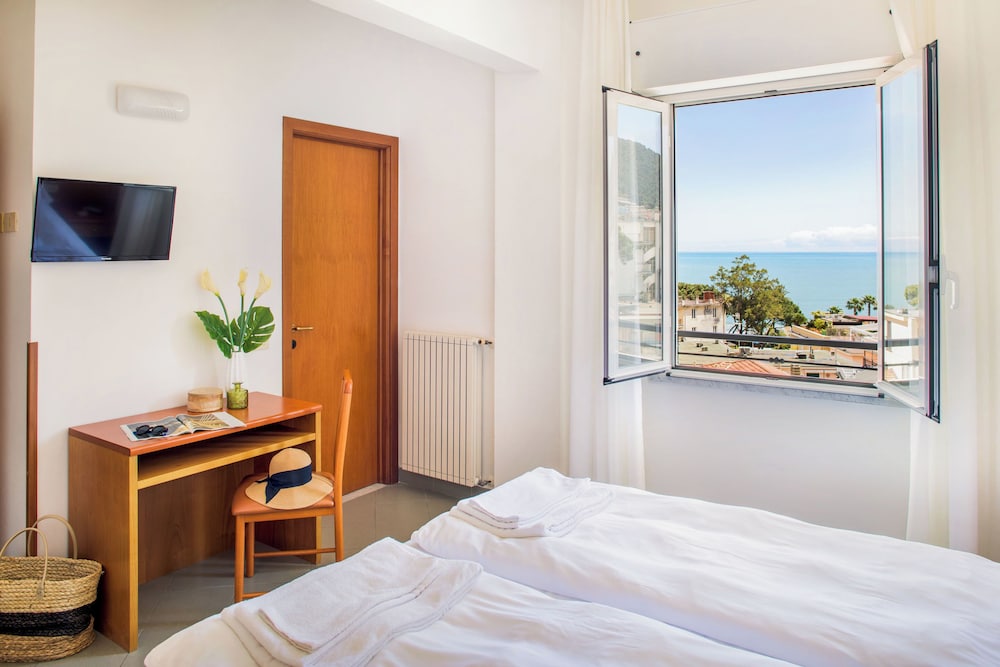 Superior Double Room - Photo 5