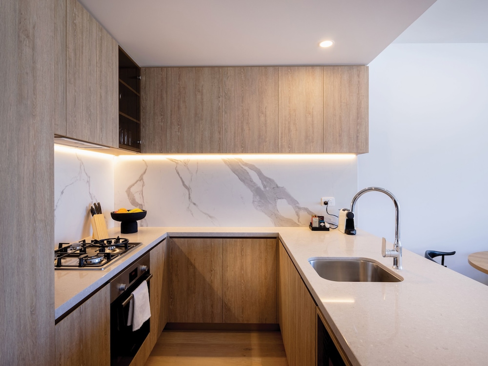 2 Bedroom 2 Bathroom Apartment 1 Night (No Housekeeping)