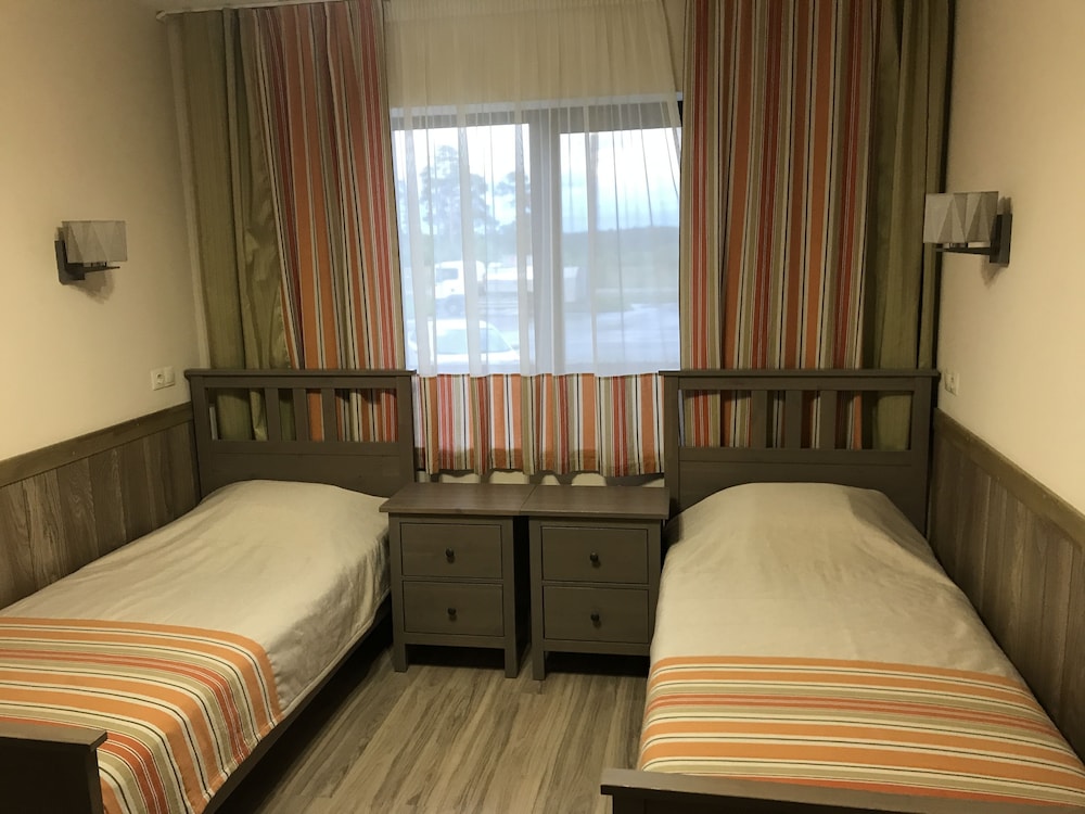 Classic Double Room Single Use, 1 Bedroom, Garden Area photo 2