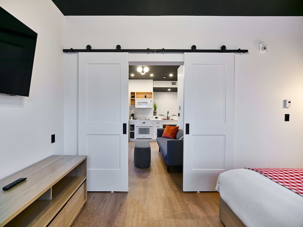 Deluxe Apartment, 1 King Bed