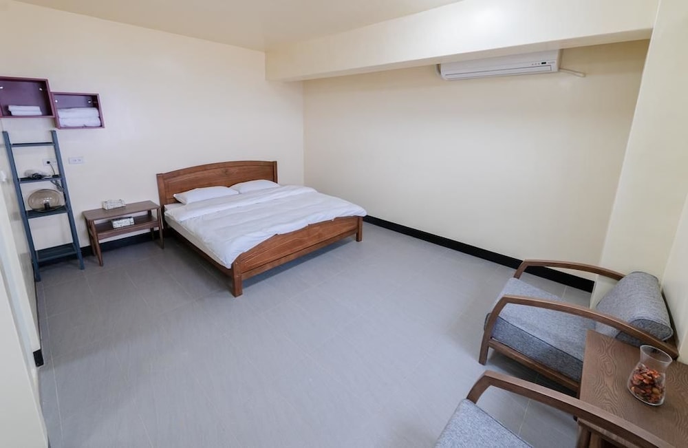 Double Room, 1 Queen Bed photo 2