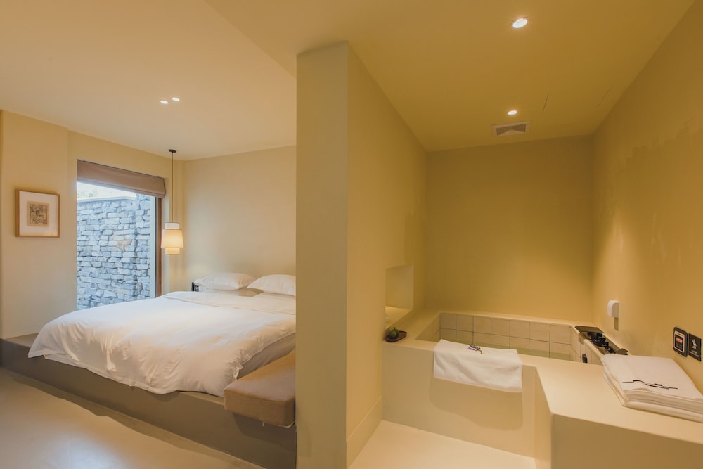 Elite Double Room